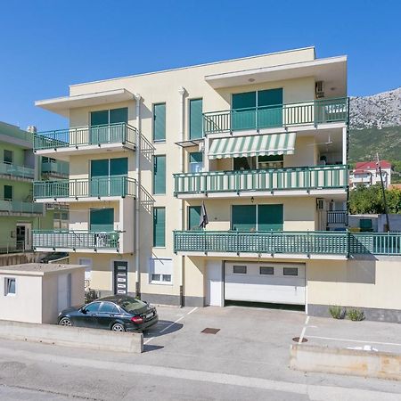 Apartments With A Parking Space Kastel Gomilica, Kastela - 21630 Ngoại thất bức ảnh